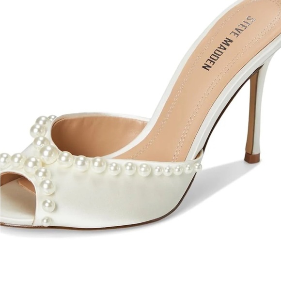 Steve Madden Pearl Priya Peep-Toe Heels - Picture 3 of 5